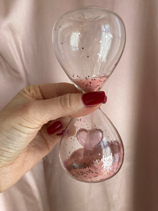 Clessidra Decorativa con Cuore – Clessidra in Vetro con Sabbia Colorata