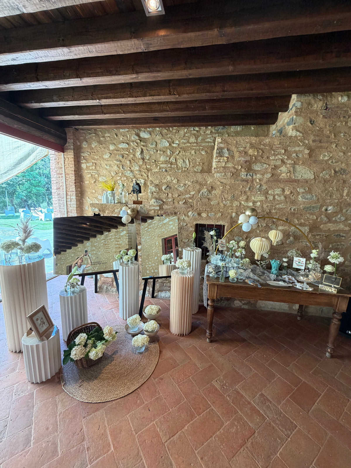 ALLESTIMENTO12