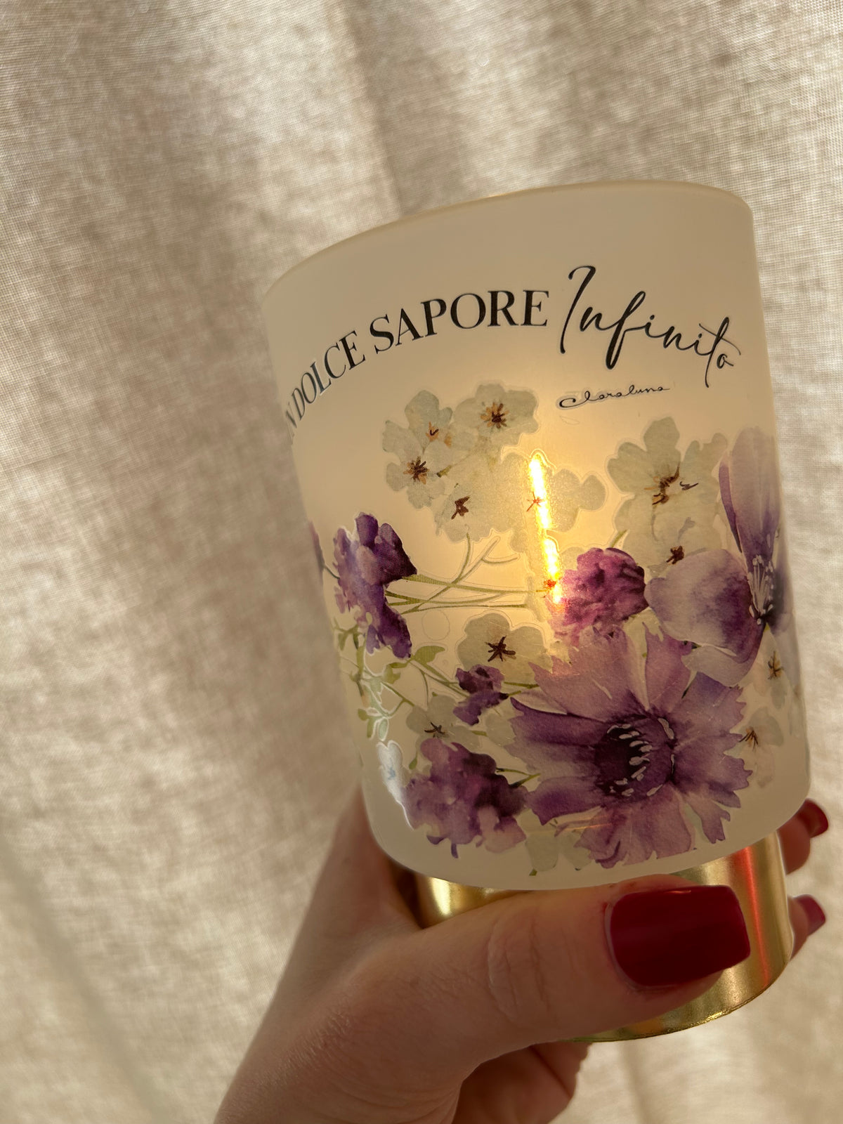 Lampada LED Decorativa Floreale con Frase – Lampada a Batterie Romantica con Base Oro