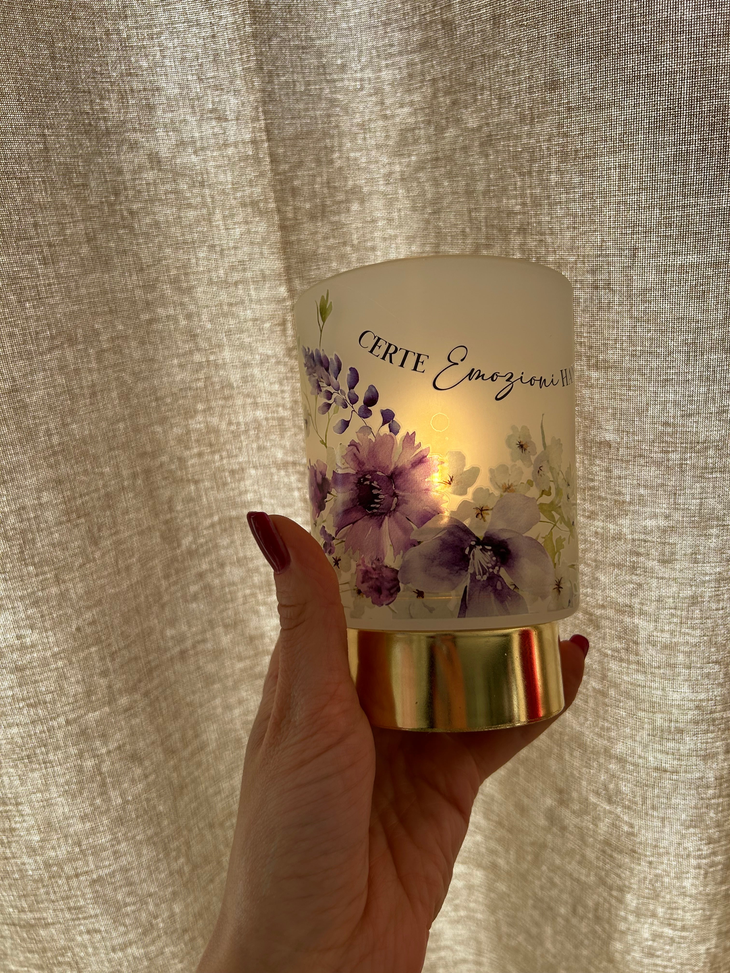 Lampada LED Decorativa Floreale con Frase – Lampada a Batterie Romantica con Base Oro